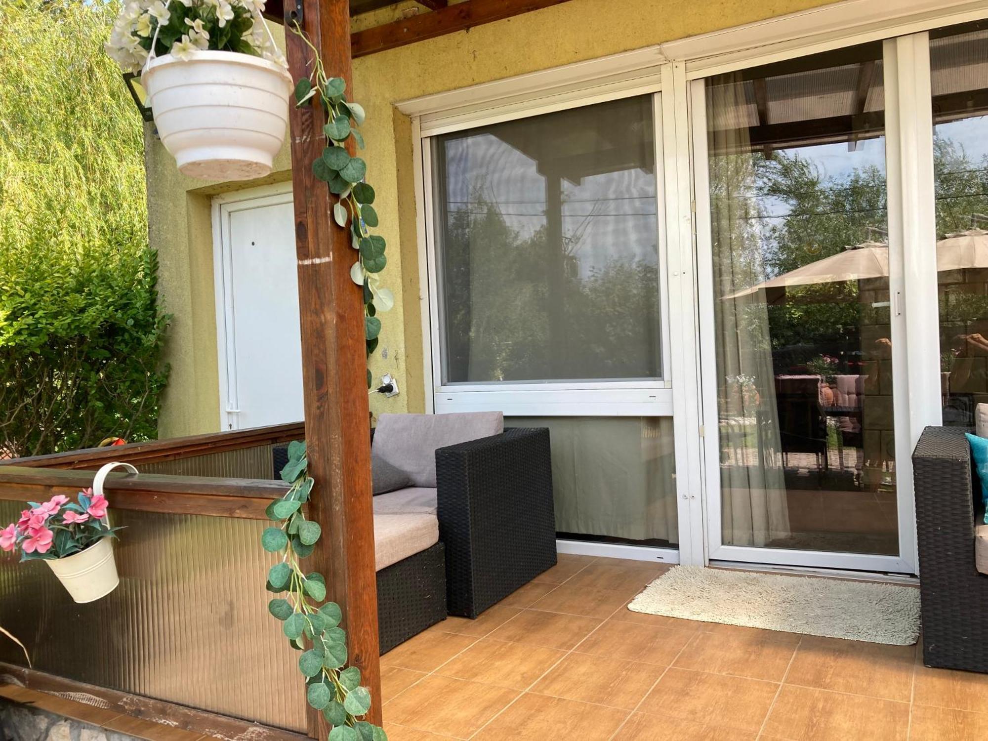 Bella Garden Villa Balatonszarszo Exterior photo